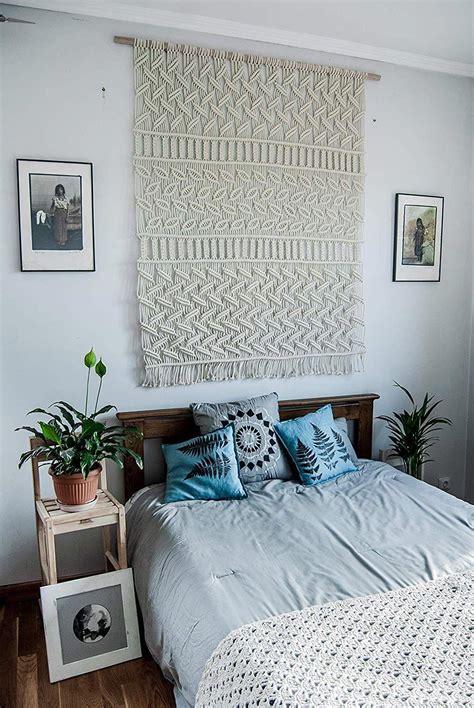 Beautiful wall art creates a sense of harmony and comfort for your room. Bedroom Decor Ndash Macrame Wall Hangings Wall Decorations ...