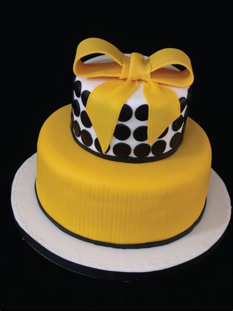 Art & design wiz khalifa funny black and yellow joke. Black With Yellow | Cake Studio | Specialty Cakes | Cake ...