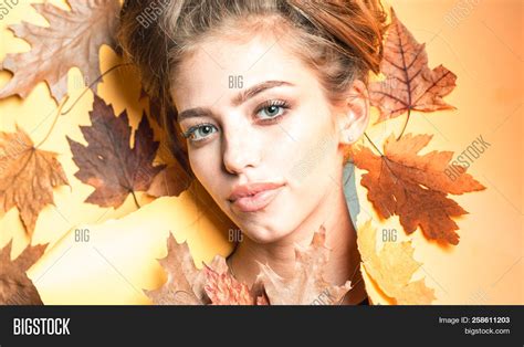 Autumn Woman Autumnal Image And Photo Free Trial Bigstock