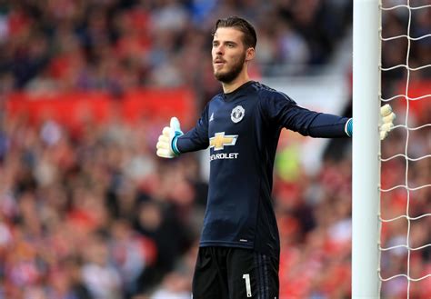 #haha #also i just giffed this at 4am bye. Manchester United's David De Gea To Top List Of The 5 Highest Paid Goalkeepers In World Football ...