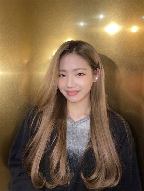 Tribe Hyunbin On Official Fancafe In 2021 Hair Tribe Kpop Girls