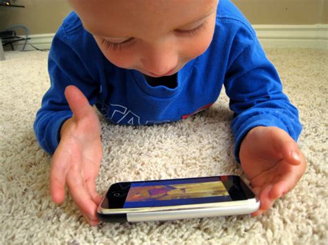 What Apple Should Do About Kids Addicted To Iphones Knowtive