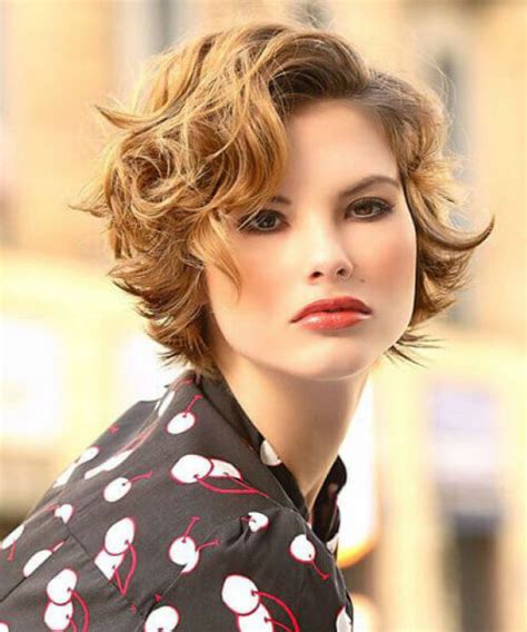 Women with long hair can choose from a wide variety of styling options. Short Medium Hairstyles 2020 With Golden Brown Hair Color. | Short curly hairstyles for women ...