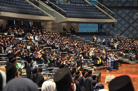 'kejayaan cemerlang saya hasil usaha gigih termasuk keluarga dan tenaga pengajar uitm yang banyak memberi dorongan, sokongan serta. PSSCM UiTM PERLIS: Sambutan Tenaga Pengajar PSSCM 1433H ...