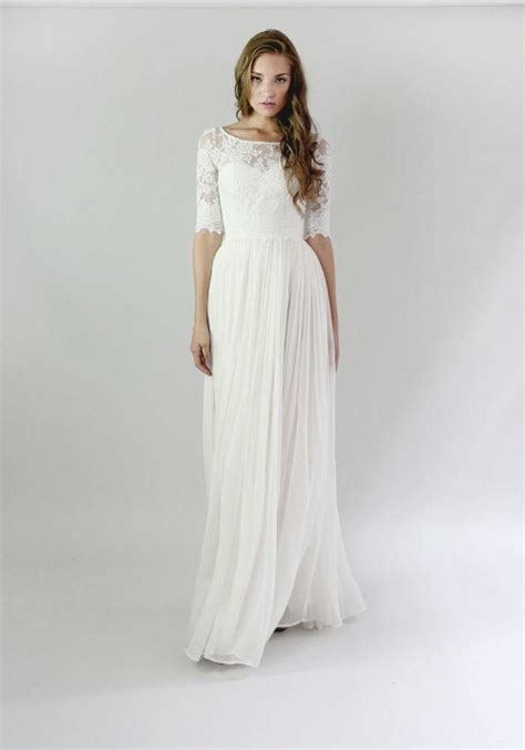 New styles at hebeos.com, we carry the latest trends in wedding dresses to show off that fun and flirty style of yours. Casual Wedding Dresses For The Minimalist - MODwedding ...