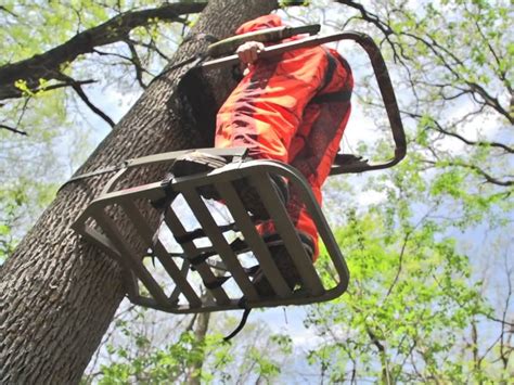 Api Outdoors Aluminum Marksman Climber Tree Stand Youtube