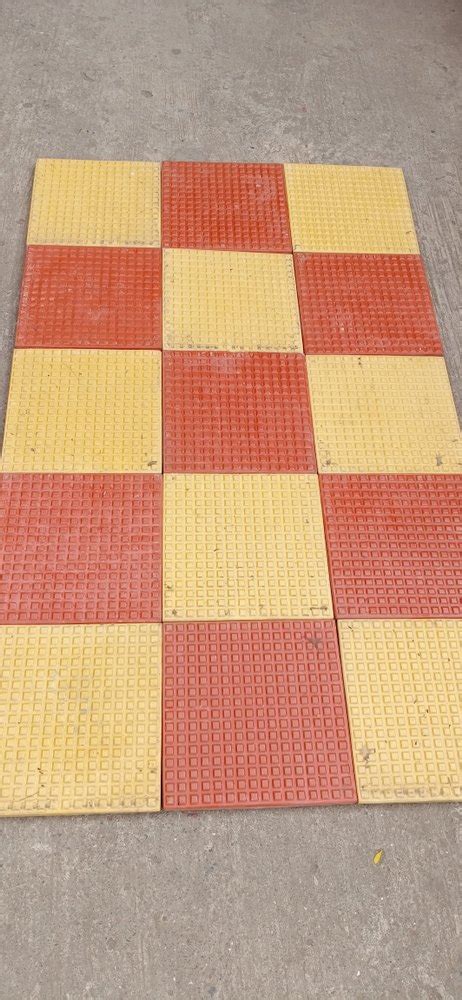Red Yellow Grey Black Glossy Chequered Tiles Thickness 25mm Size