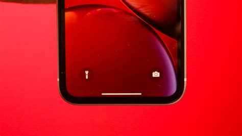 Iphone Xr Flaunts A Big Screen And A Cheaper Price Tag Cnet