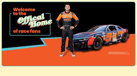 Chase Elliott® Racing - Official Home of Race Fans | Hooters
