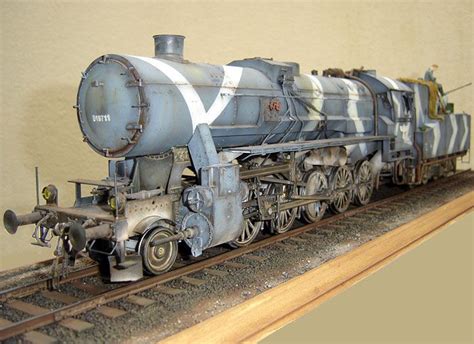 Br 52 Locomotive By Frederic Mouchel Trumpeter 135 Train Miniature