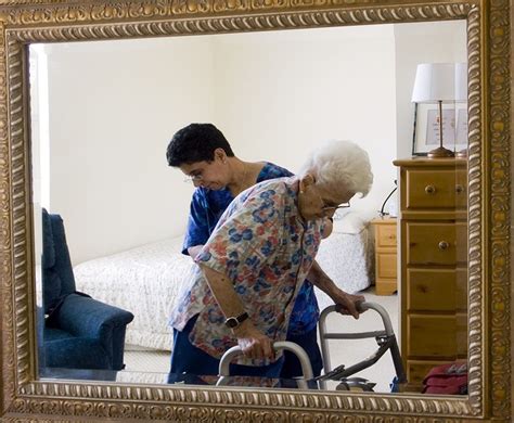 Klinika Seniora Profesjonalna Opieka Nad Osobami Z Demencj