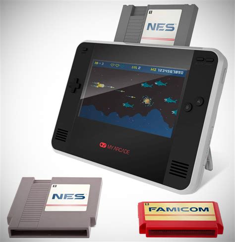 Retro Champ Is A Portable Game Console That Is Compatible With Real Nes