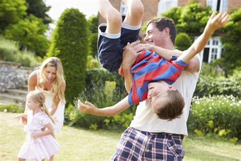 Tiempo En Familia Los Beneficios De Jugar Con Tus Hijos
