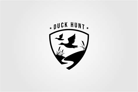 Duck Hunting Club Vintage Logo Vector Afbeelding Door Lawoel · Creative