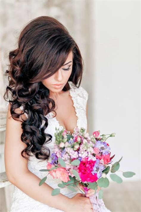 Open hair bridal hairstyle for an elegant reception look. Fashion & Style: Stylish Bridal-Wedding Hairstyle 2014-2015 for Brides and Party Reception for ...
