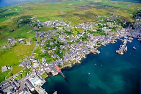 11 Breathtaking Photos Of Orkney Visitscotland Harbour Town Orkney