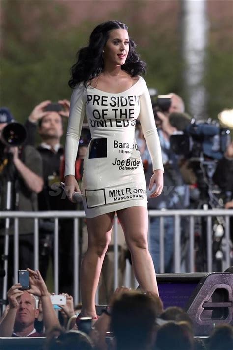 Katy Perry Lets Us Know Who She S Voting For On Her Dress Dr