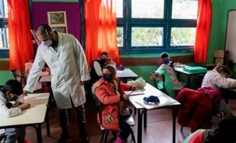 Conozca Los Detalles Del Calendario Escolar 2021 Red Uno De Bolivia