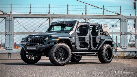 Lb Works Fairline El Primer Jeep Modificado Por Liberty Walk Fotos E