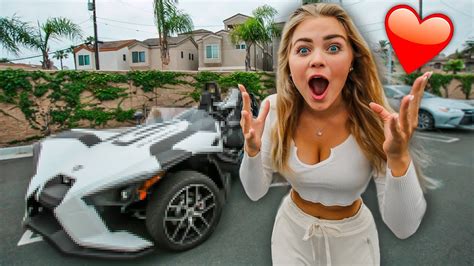 Surprising My Girlfriend With Her Dream Car Emotional Youtube