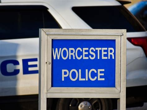 Worcester Council Oks 5 Year Contract For Police Body Cameras