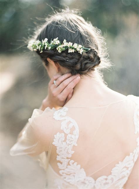 Wedding Hairstyles 15 Fab Ways To Wear Flowers In Your Hair