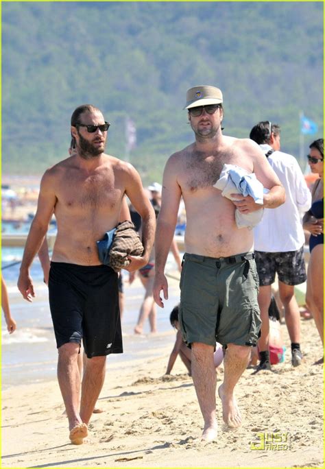 Luke Wilson Shirtless In Saint Tropez Photo Andrew Wilson