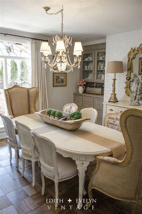 How do you say diningroom in french? Old Bathroom Farmhouse Update Idea on a Budget DIY ...