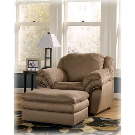 8060120 Ashley Furniture Presley Cocoa Living Room Chair