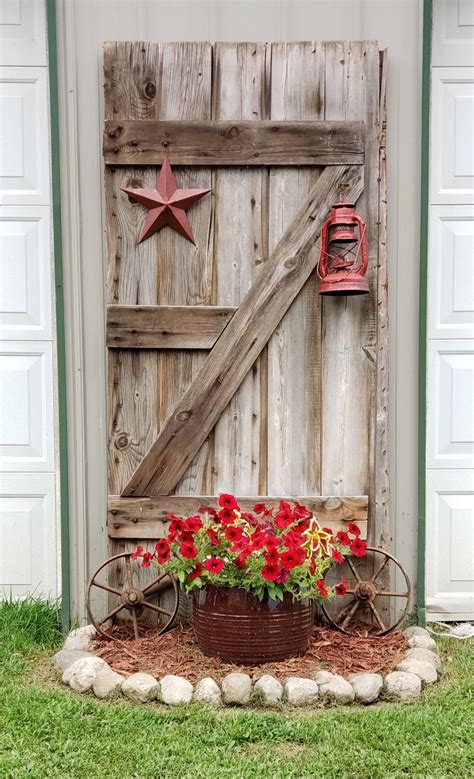 Transforming Your Room With Old Barn Door Ideas - Generaly Topics