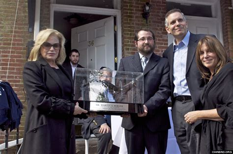 Chabad At Yale Breaks Ground On New Home
