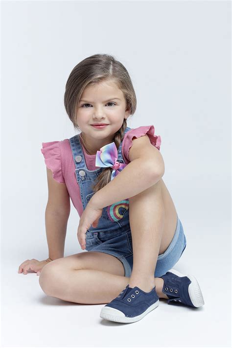 Model Portfolio Photoshoot For Kids Studio360 Dubai