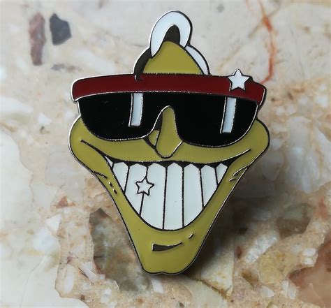 Dr Feelgood Pin Badge Etsy
