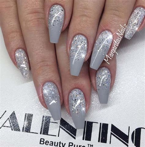 Pin By Eliza Munoz On Squoval Nails Ombre Nails Glitter Grey Nail