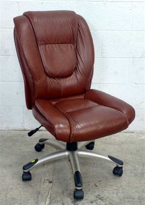 Sold Price Rolling Leather Office Chair Invalid Date Pdt