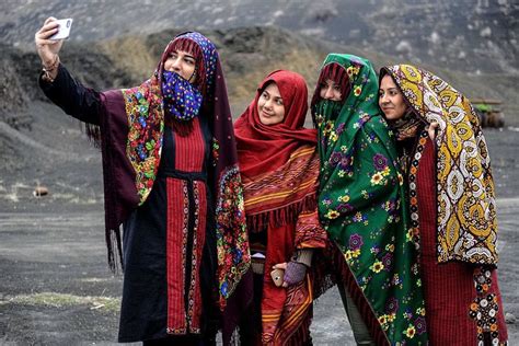 Iran Nomads Persian Women Iranian Girl Iranian Clothes
