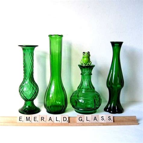 instant collection emerald green glass 4 bud vases green etsy