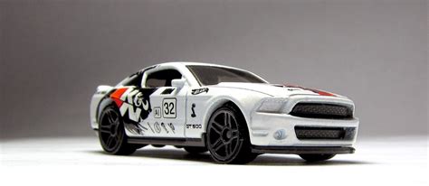 Ford Shelby Gt Hot Wheels Basico En Mercado Libre