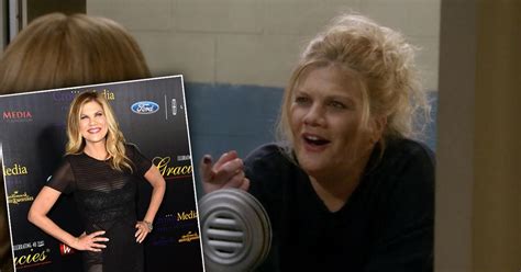 Mom Star Kristen Johnston Blames Lupus Medication For Shocking Weight