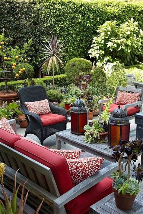 See more ideas about patio, backyard, outdoor rooms. Patio Decorating Ideas Project | My beautiful garden ...