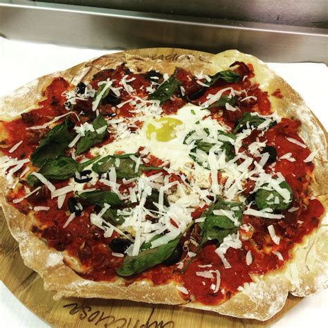 If you prefer italian cuisine, then this pizzeria is worth visiting. Pizza Fiorentina | Food, Cooking, Vegetable pizza