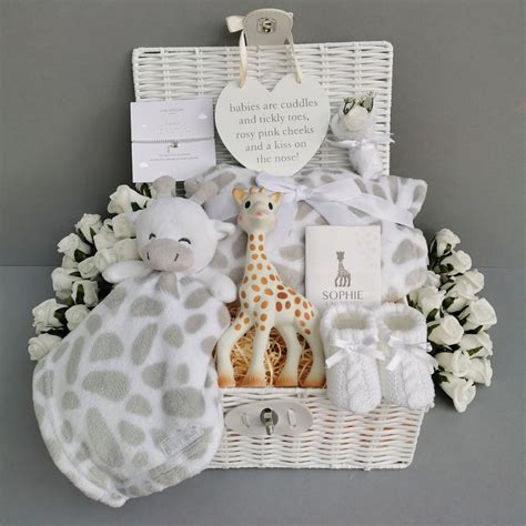 Stunning Newborn Baby Hampers Beautifully Presented And Packed Full Of