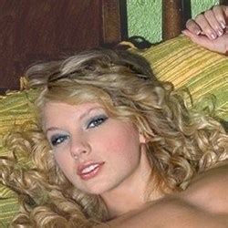 Taylor Swift Naked Tied To A Bed Imagedesi Com