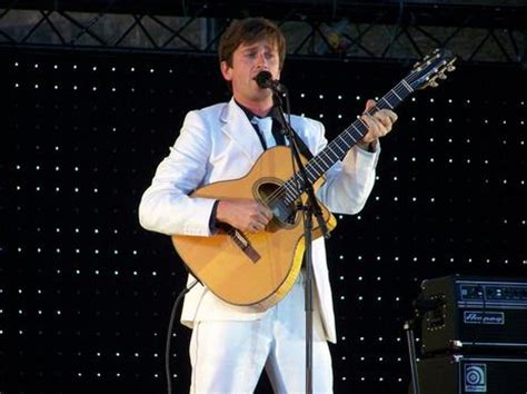 Скачай бесплатно j'suis pas d'ici. Francofolies 2008 : Thomas Dutronc - Comme un manouche ...