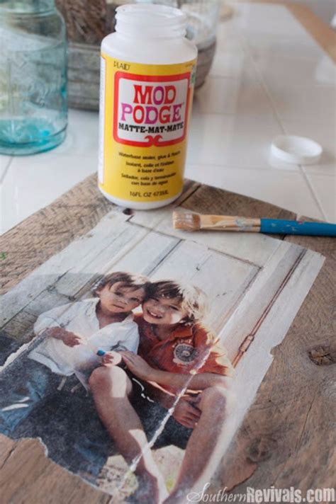 32 Mod Podge Crafts You Cant Go Wrong With Pallet Photo Frames Mod