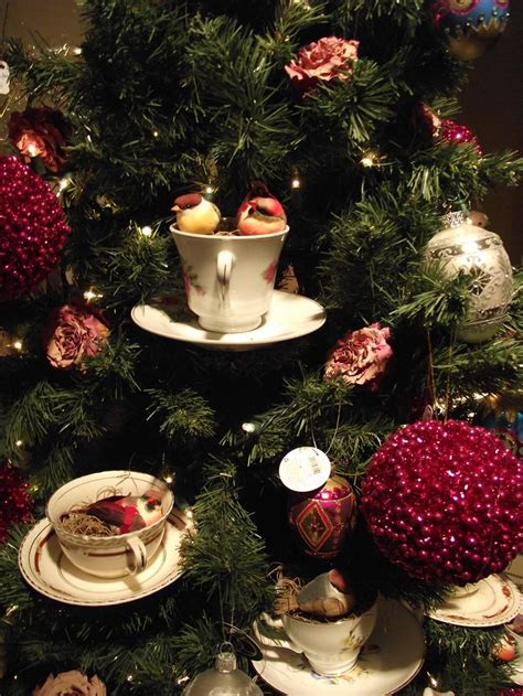 If you don't find the exact resolution you are looking for, then go for 'nearest' resolution which may fits perfect to your desktop. 20 best It's beginning to look a lot like Christmas, 2014...at Gantt's Decorating images on ...