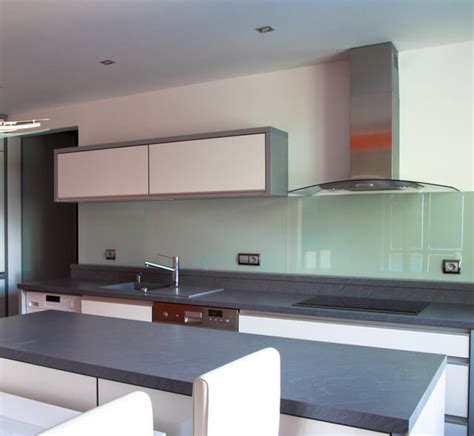 Backsplashes in residential and commercial interiors. How to Buy a Back Painted Glass Backsplash | Glass Paint ...