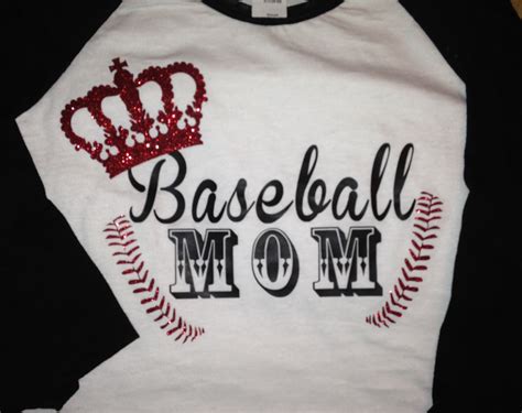 It's also casual enough to wear for working out, shopping, running. Baseball Mom Shirt by SewCr8tivechic on Etsy