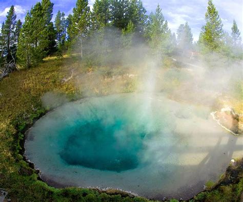 Man Dissolves After He Mistakes Acid Pool For Hot Spring Now To Love