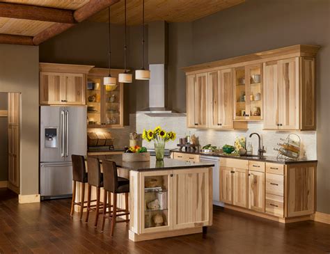 Farmhouse and rustic have been all the rage in these past years. Rustic Kitchen